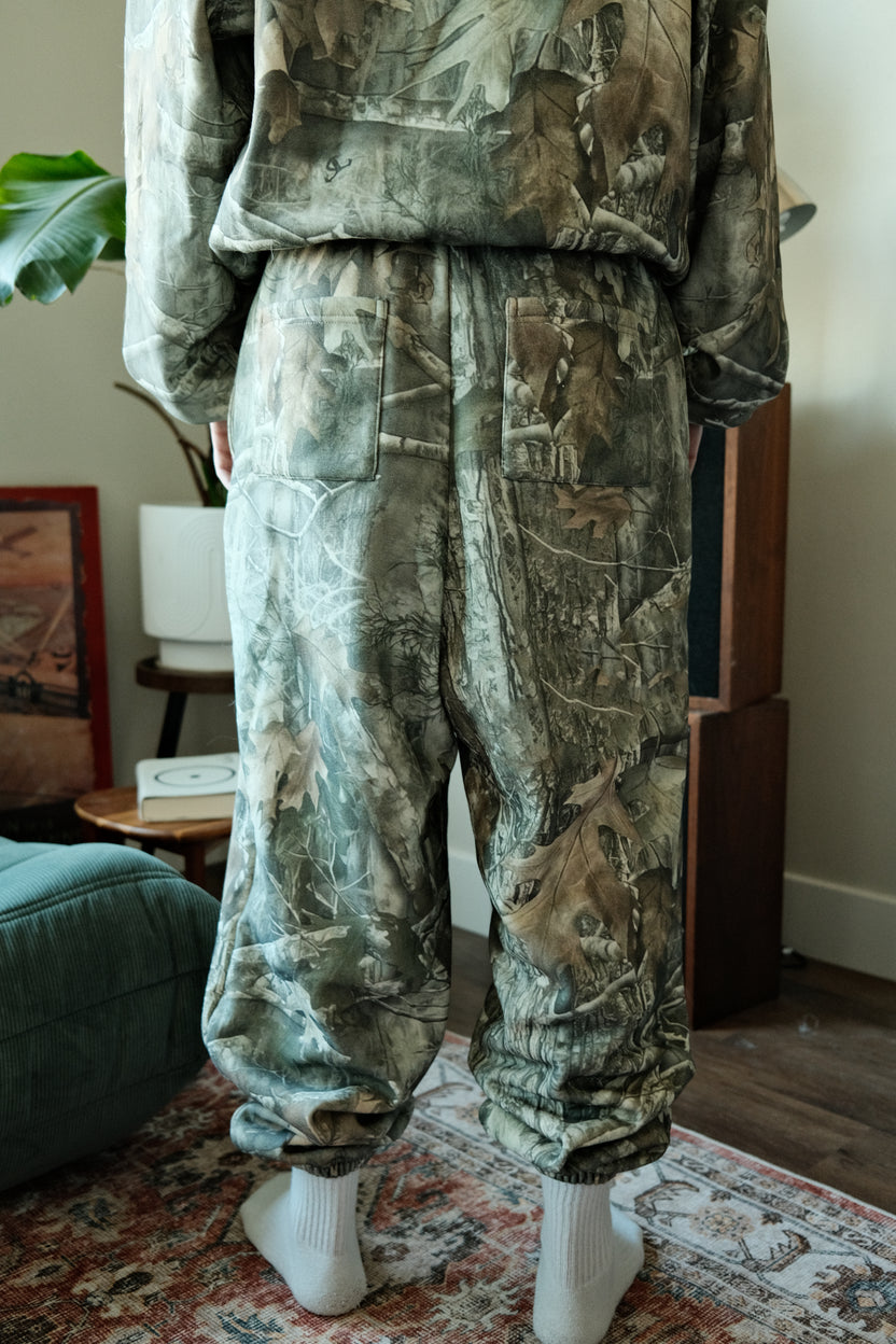 BRUSH CAMO SWEATS – Independent Notion